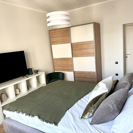 Dani City Center Apartment Belgrado Exterior foto